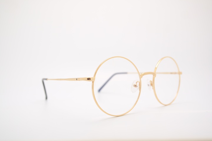 circle-spectacles-brand-gold-sunglasses-glasses-1078194-pxhere.com